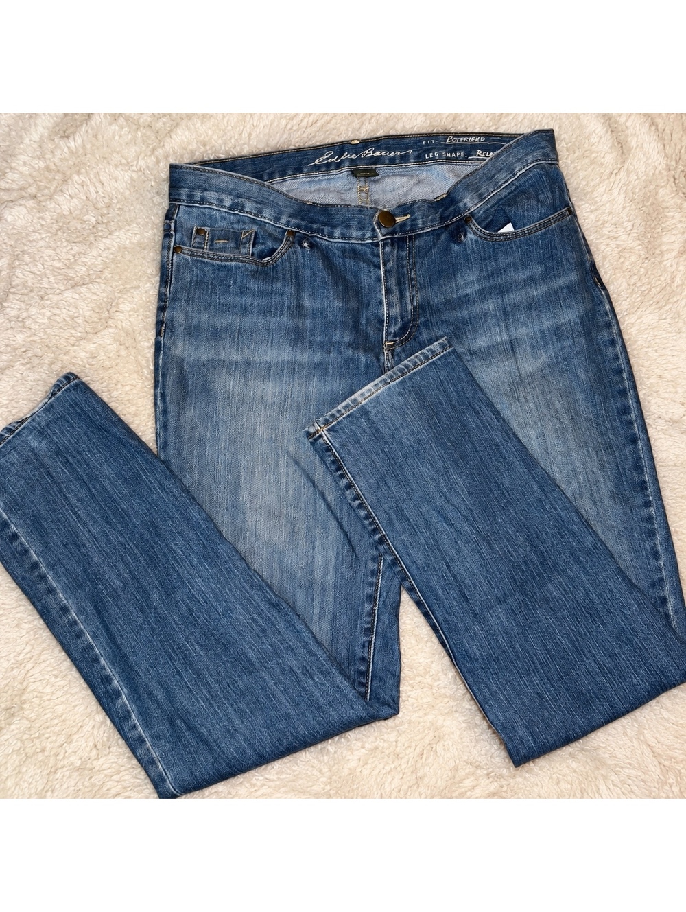 Eddie Bauer Boyfriend Relaxed Fit Jeans Women’s Size 4 Medium Wash Denim
